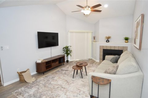 Condominio en alquiler en Tampa, Florida, 1 dormitorio, 78.41 m2 № 2109654 - foto 21