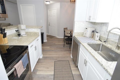 Condominio en alquiler en Tampa, Florida, 1 dormitorio, 78.41 m2 № 2109654 - foto 10