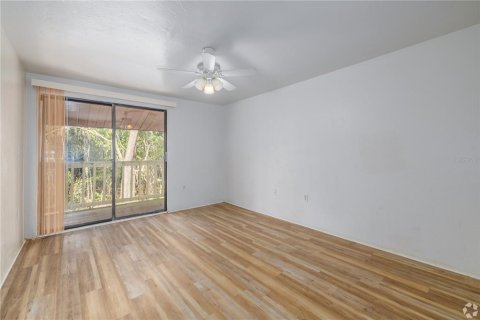 Propiedad comercial en venta en Gainesville, Florida, 571.16 m2 № 2155720 - foto 3