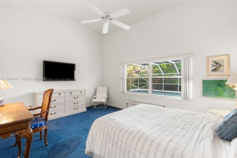 House in Tamarac, Florida 3 bedrooms, 191.38 sq.m. № 2003572 - photo 20