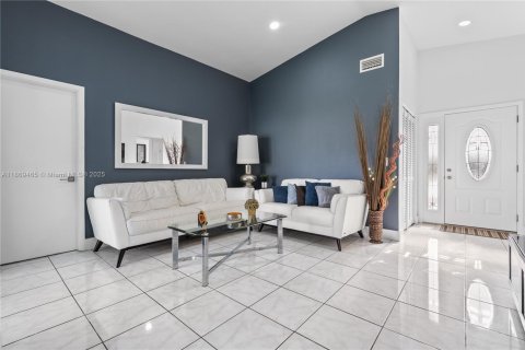 Villa ou maison à vendre à Homestead, Floride: 2 chambres, 93.92 m2 № 1930911 - photo 8