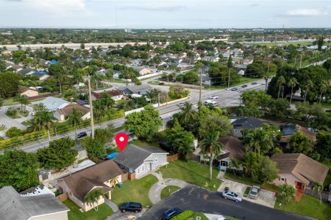 Villa ou maison à vendre à Homestead, Floride: 2 chambres, 93.92 m2 № 1930911 - photo 29