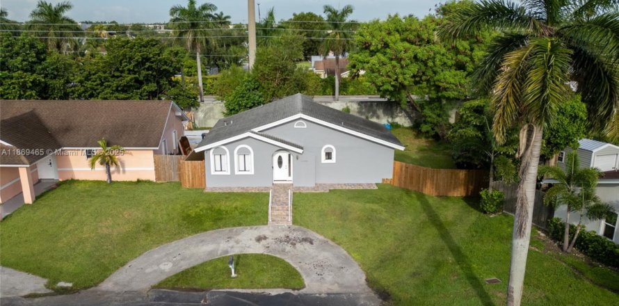 Villa ou maison à Homestead, Floride 2 chambres, 93.92 m2 № 1930911