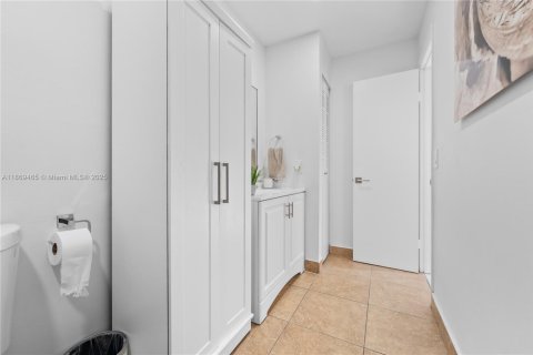 Villa ou maison à vendre à Homestead, Floride: 2 chambres, 93.92 m2 № 1930911 - photo 15