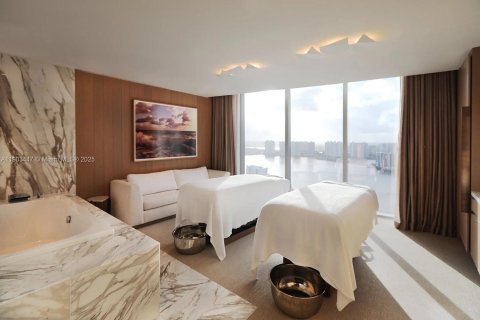 Condo in Sunny Isles Beach, Florida, 4 bedrooms № 2088816 - photo 28