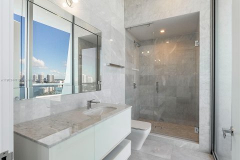 Condo in Sunny Isles Beach, Florida, 4 bedrooms № 2088816 - photo 15
