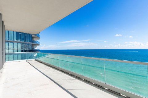 Condo in Sunny Isles Beach, Florida, 4 bedrooms № 2088816 - photo 7