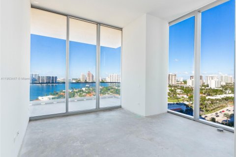 Condo in Sunny Isles Beach, Florida, 4 bedrooms № 2088816 - photo 19