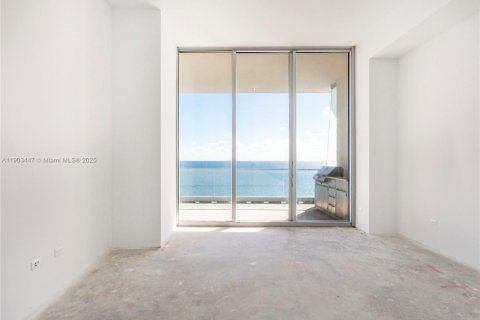 Condo in Sunny Isles Beach, Florida, 4 bedrooms № 2088816 - photo 10