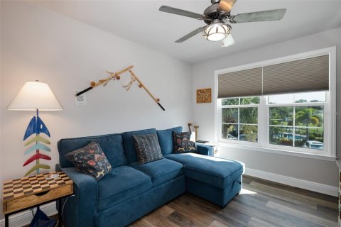 Townhouse in New Port Richey, Florida 2 bedrooms, 140.38 sq.m. № 1876254 - photo 29