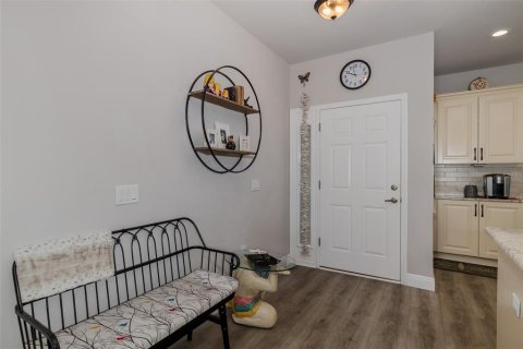 Townhouse in New Port Richey, Florida 2 bedrooms, 140.38 sq.m. № 1876254 - photo 7