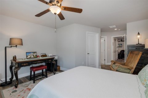 Townhouse in New Port Richey, Florida 2 bedrooms, 140.38 sq.m. № 1876254 - photo 22