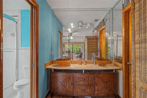 Casa en venta en Miami, Florida, 3 dormitorios, 154.78 m2 № 2272457 - foto 10