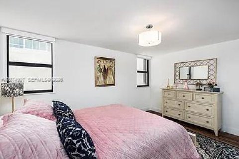 Apartamento en alquiler en Miami Beach, Florida, 1 dormitorio, 68.65 m2 № 2339906 - foto 5