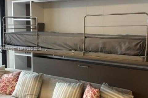 Apartamento en alquiler en Miami Beach, Florida, 1 dormitorio, 68.65 m2 № 2339906 - foto 10