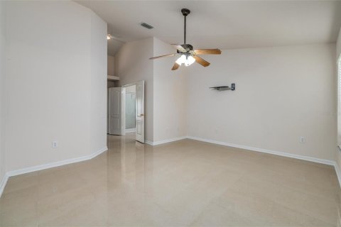 House in Wesley Chapel, Florida 4 bedrooms, 181.72 sq.m. № 1578180 - photo 19