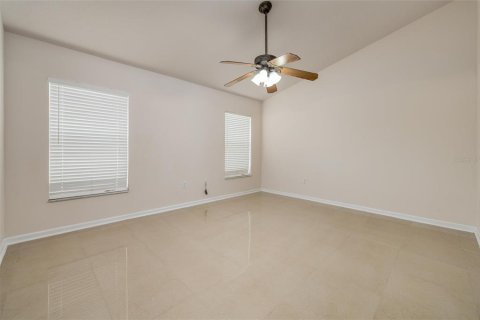 House in Wesley Chapel, Florida 4 bedrooms, 181.72 sq.m. № 1578180 - photo 18