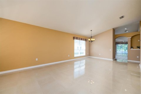 House in Wesley Chapel, Florida 4 bedrooms, 181.72 sq.m. № 1578180 - photo 4