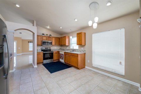 House in Wesley Chapel, Florida 4 bedrooms, 181.72 sq.m. № 1578180 - photo 9