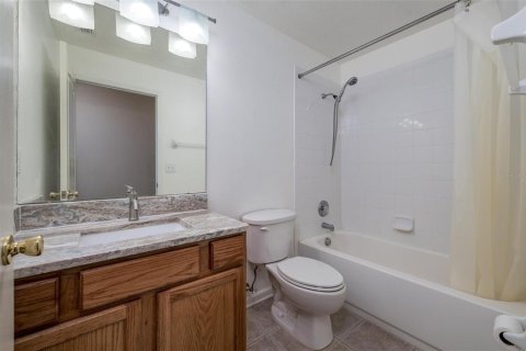 House in Wesley Chapel, Florida 4 bedrooms, 181.72 sq.m. № 1578180 - photo 20