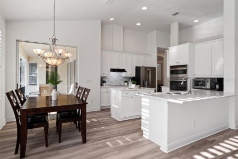 House in Longwood, Florida 4 bedrooms, 297.94 sq.m. № 1690665 - photo 26