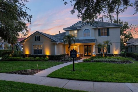 House in Longwood, Florida 4 bedrooms, 297.94 sq.m. № 1690665 - photo 4