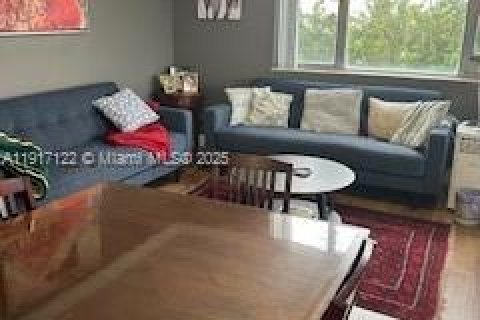 Condominio en venta en Hollywood, Florida, 2 dormitorios, 124.86 m2 № 1974451 - foto 13