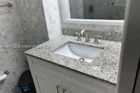 Condominio en venta en Hollywood, Florida, 2 dormitorios, 124.86 m2 № 1974451 - foto 19