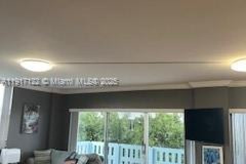 Condominio en venta en Hollywood, Florida, 2 dormitorios, 124.86 m2 № 1974451 - foto 14