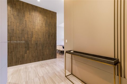 Copropriété à vendre à Miami, Floride: 4 chambres, 235.23 m2 № 2057072 - photo 2