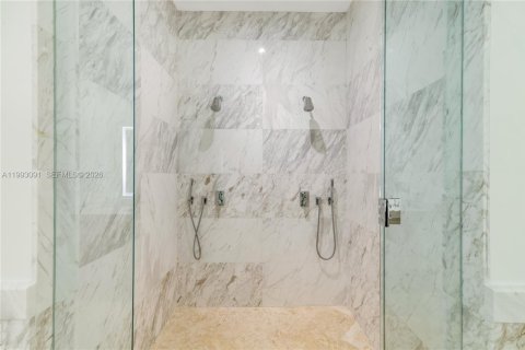 Copropriété à vendre à Miami, Floride: 4 chambres, 235.23 m2 № 2057072 - photo 16