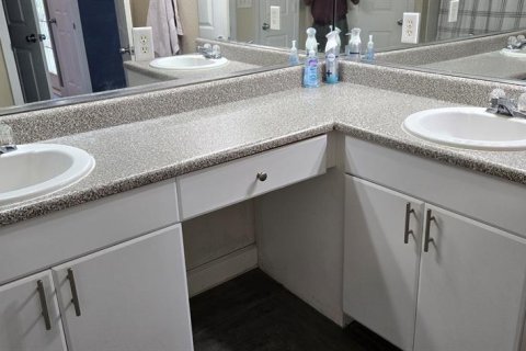 Condo in Orlando, Florida, 2 bedrooms  № 1751481 - photo 14