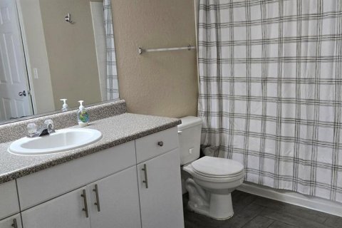 Condo in Orlando, Florida, 2 bedrooms  № 1751481 - photo 18