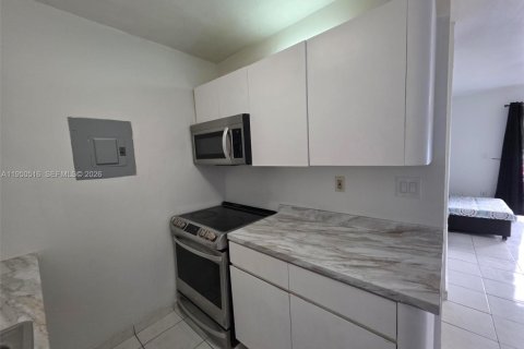 Купить кондоминиум в Майами, Флорида 2 спальни, 81.94м2, № 2005956 - фото 7