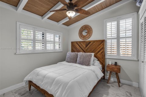 Casa en venta en Fort Lauderdale, Florida, 4 dormitorios, 180.51 m2 № 2076569 - foto 24