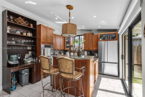 Casa en venta en Fort Lauderdale, Florida, 4 dormitorios, 180.51 m2 № 2076569 - foto 9