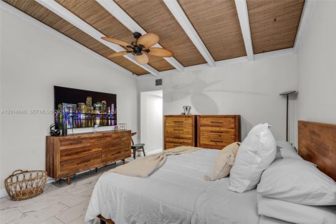 Casa en venta en Fort Lauderdale, Florida, 4 dormitorios, 180.51 m2 № 2076569 - foto 18