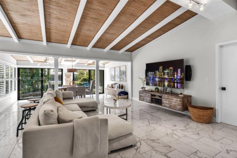 Casa en venta en Fort Lauderdale, Florida, 4 dormitorios, 180.51 m2 № 2076569 - foto 6