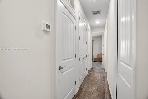 Adosado en venta en Lake Worth, Florida, 3 dormitorios, 176.05 m2 № 2062652 - foto 29