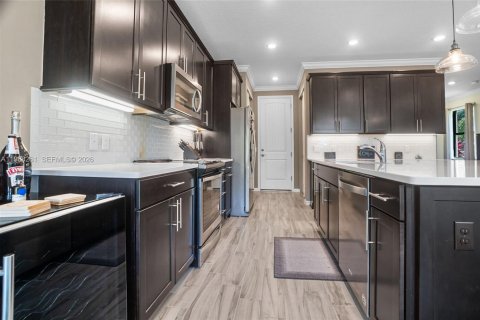 Adosado en venta en Lake Worth, Florida, 3 dormitorios, 176.05 m2 № 2062652 - foto 8