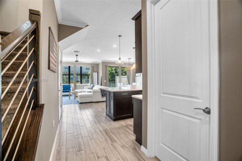 Adosado en venta en Lake Worth, Florida, 3 dormitorios, 176.05 m2 № 2062652 - foto 18