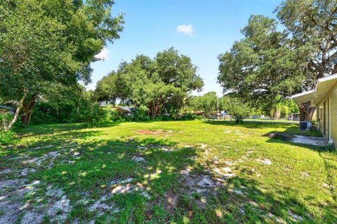 Villa ou maison à vendre à Fruitland Park, Floride: 3 chambres, 95.32 m2 № 2386027 - photo 19