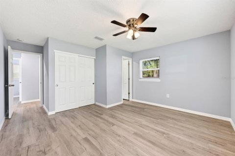 Villa ou maison à vendre à Fruitland Park, Floride: 3 chambres, 95.32 m2 № 2386027 - photo 28