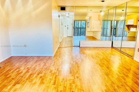 Condominio en venta en Plantation, Florida, 2 dormitorios, 112.41 m2 № 1990573 - foto 30