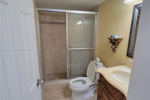 Copropriété à louer à North Miami, Floride: 2 chambres, 89.46 m2 № 2059313 - photo 14
