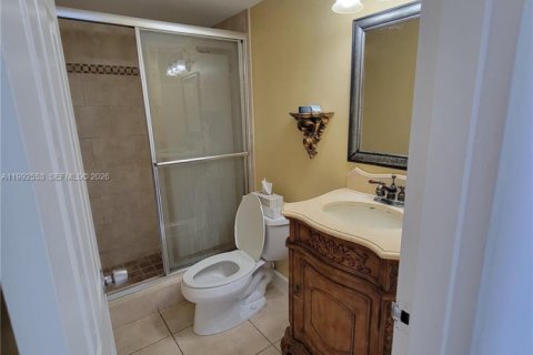 Copropriété à louer à North Miami, Floride: 2 chambres, 89.46 m2 № 2059313 - photo 4