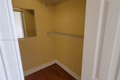 Copropriété à louer à North Miami, Floride: 2 chambres, 89.46 m2 № 2059313 - photo 16