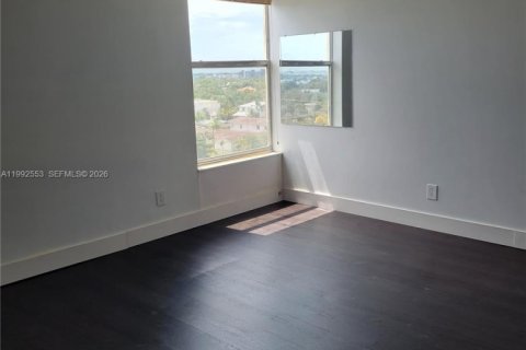 Copropriété à louer à North Miami, Floride: 2 chambres, 89.46 m2 № 2059313 - photo 9