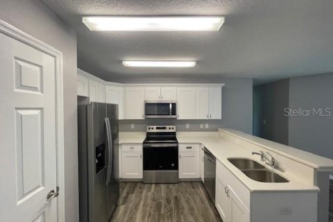 Appartement à louer à Fruitland Park, Floride: 3 chambres, 115.85 m2 № 1857654 - photo 5