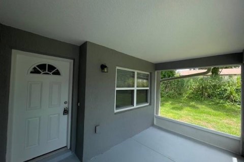 Appartement à louer à Fruitland Park, Floride: 3 chambres, 115.85 m2 № 1857654 - photo 2